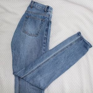 Brandy Melville High Waisted Jeans